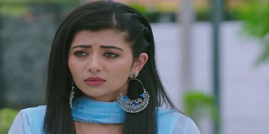 Laddu Praises Anu - Rajakumari