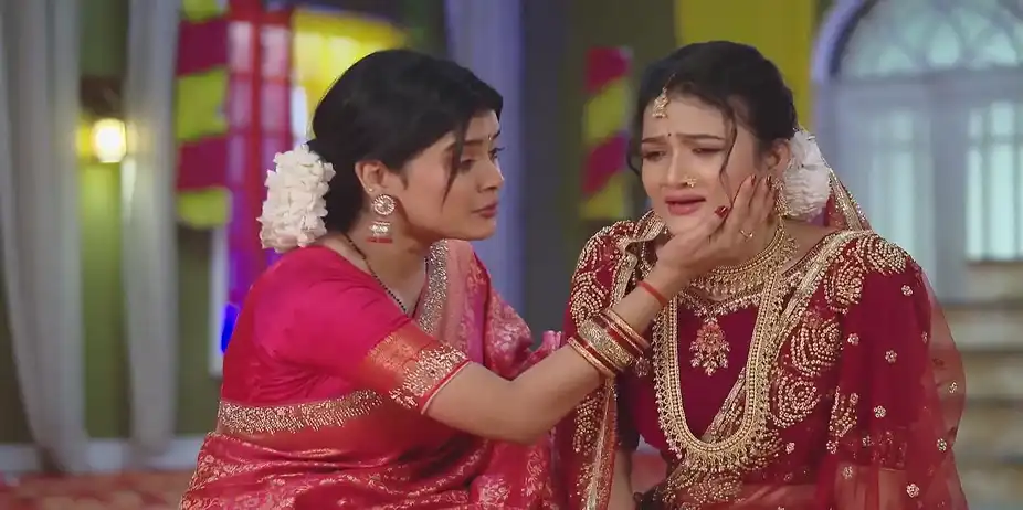Rekha Consoles Subhra - Bhagya Rekha