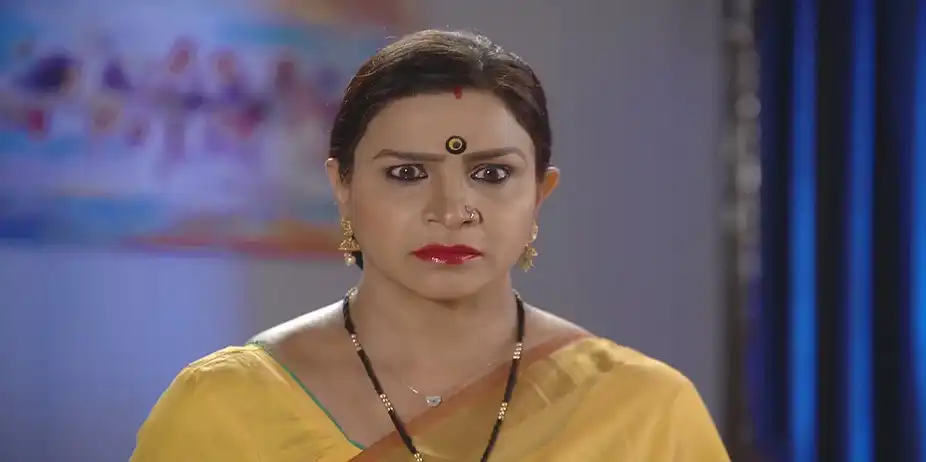Bhawani's Accusations against Priya - Suna Jhia