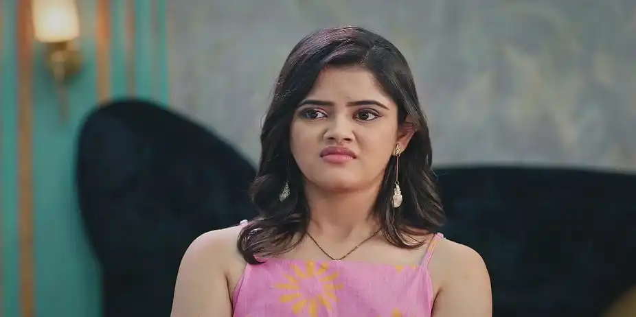 Kamini Warns the Principal about the Kabaddi Team - Kamali