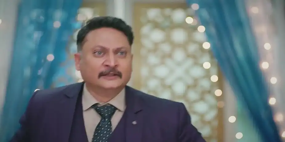 Kamali Saves Sadanand - Kamali