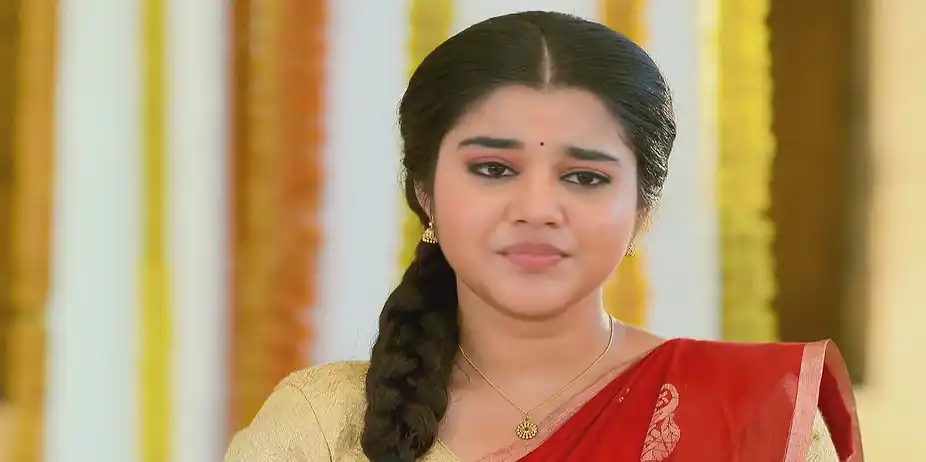Meenakshi Pressures Kusum - Kusum