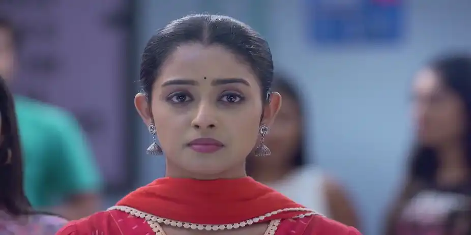 Parul Worries about Her Exam Result - Parineeta