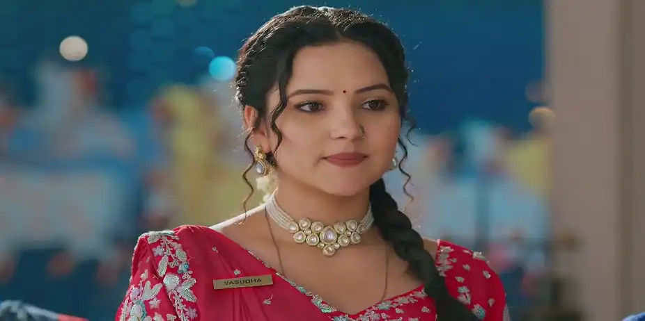 Sarika Is Annoyed with Vasudha Earning Respect - Vasudha