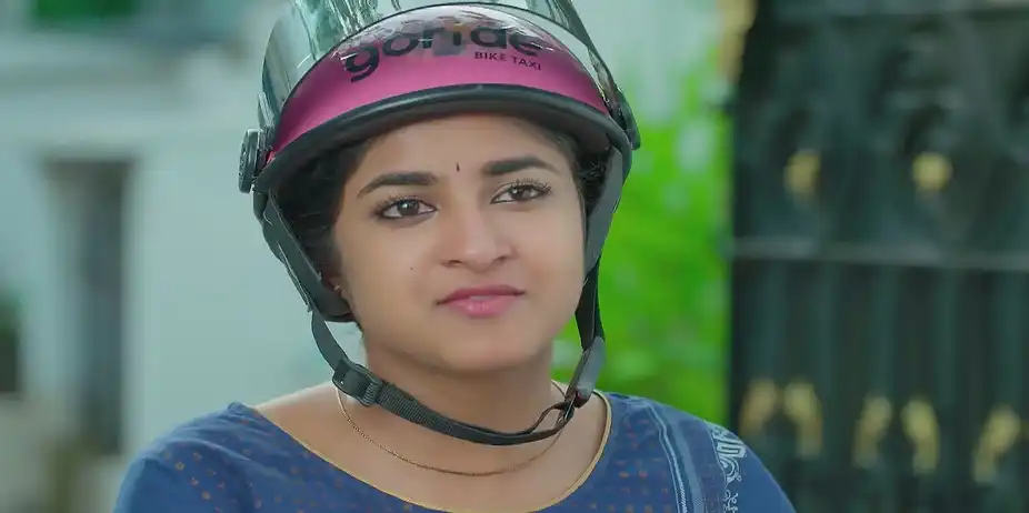 Karna Threatens Indhu - Chinnan Siru Kiliye