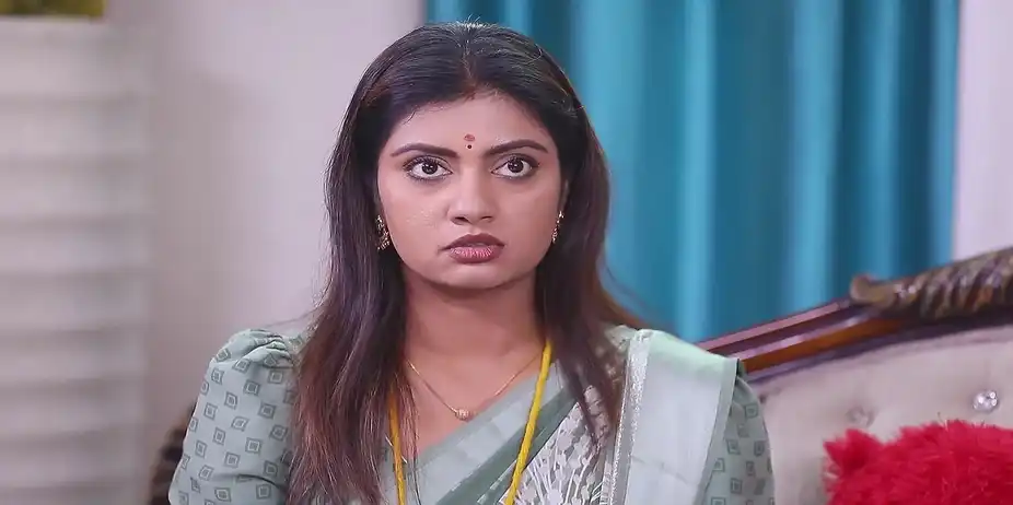 Durga Lies to Devi - Maari