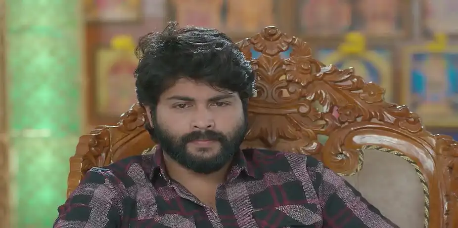 Ramachandran Confronts Maaran - Veera