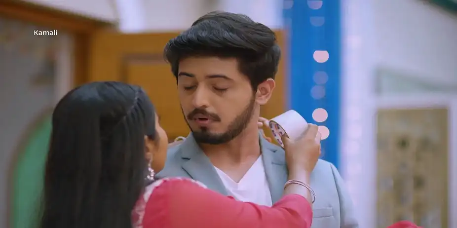 Kamali Is Startled to See Hrishi - Kamali - Promo