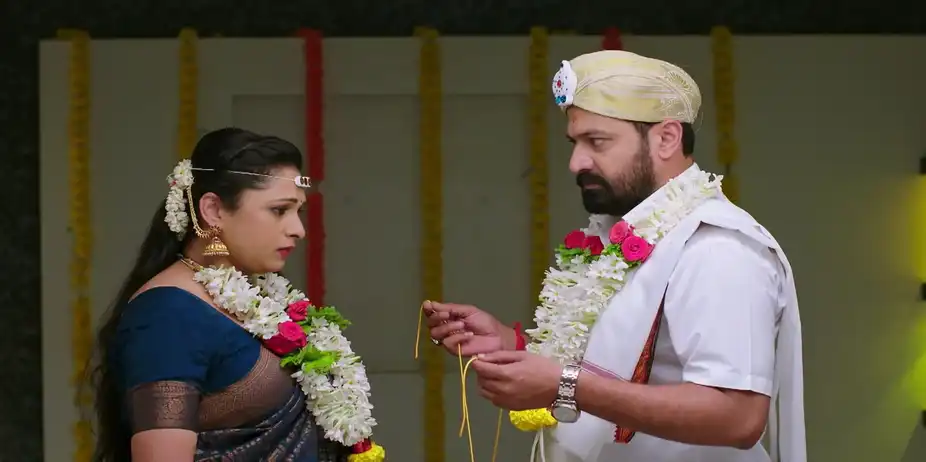 Rajakumari S1 E24 - Will Prasad Agree for Sindhu's Marriage?