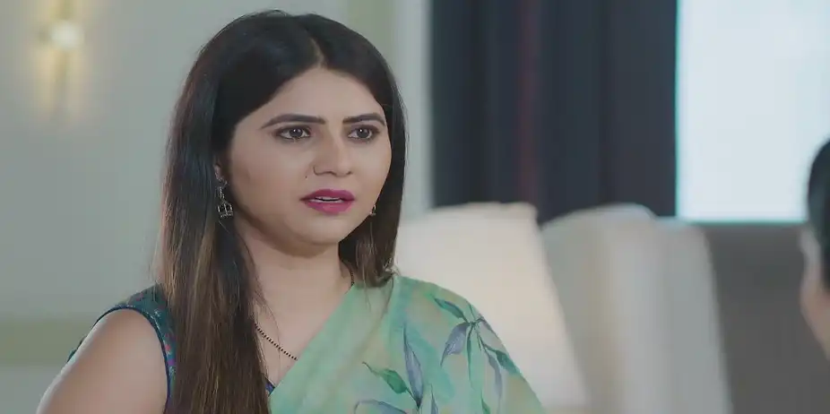 Tilottama Confronts Aishwarya about Rajkumar - Savalyachi Janu Savali
