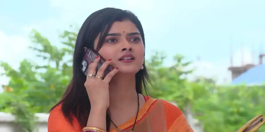 Bhagya's Grandfather Questions Rekha - Bhagya Rekha