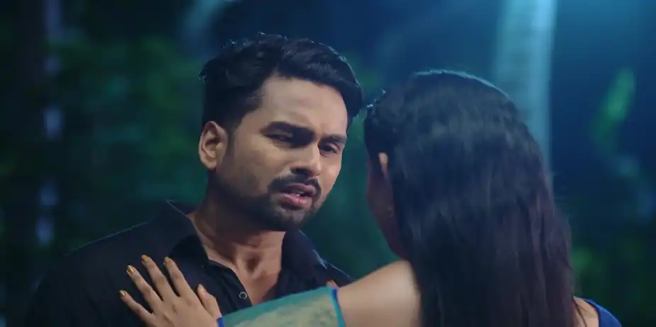 Sambhav Reassures Vanshika - Suna Jhia