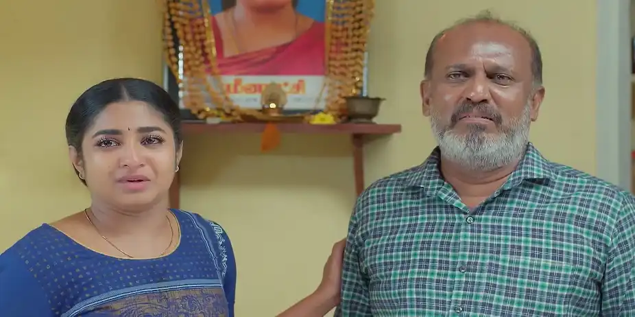 The Police Interrogate Indhu - Chinnan Siru Kiliye