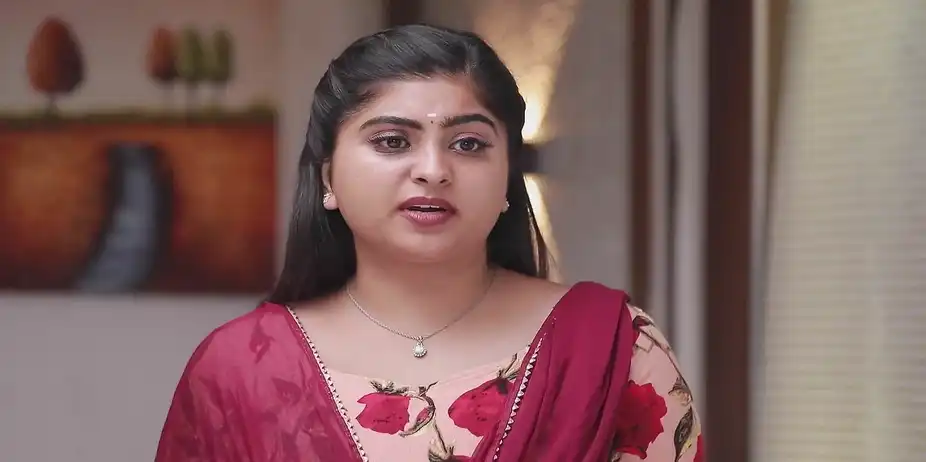 Cibi Treats Tamil's Family - Varisu