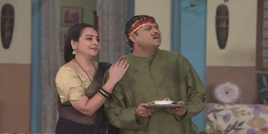 Happu Lies to His Family - Happu Ki Ultan Paltan