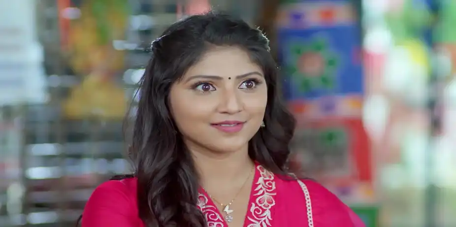 Varshini Avoids Isai's Call - Paarijatham
