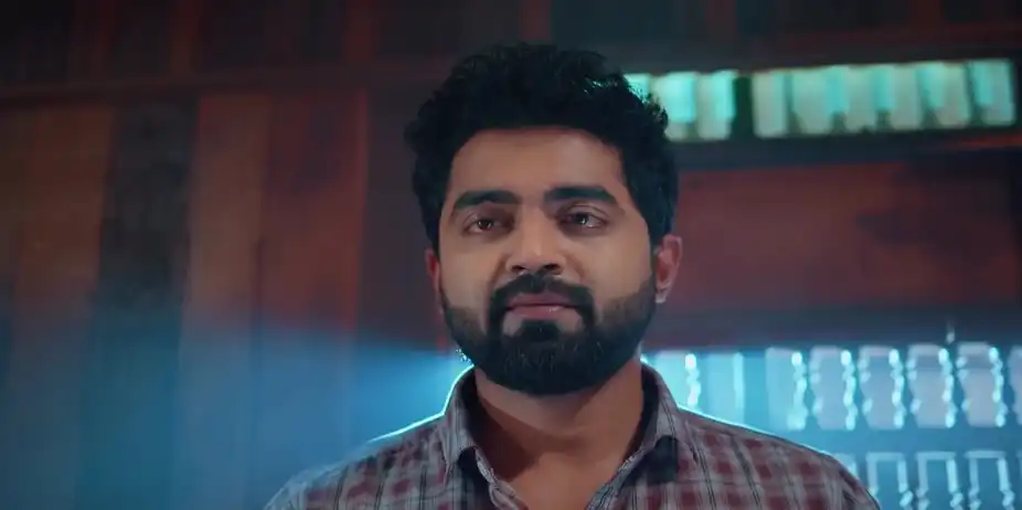 Saraswathyamma Talks about Padmavathy - Akale