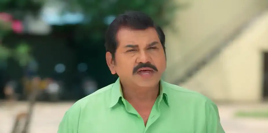 Parameshwari Seeks Raja’s Help - Karthigai Deepam