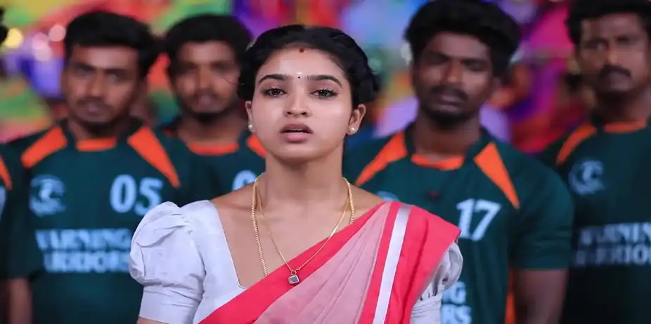 Nandini Boosts Karikalan's Morale - Manasellam