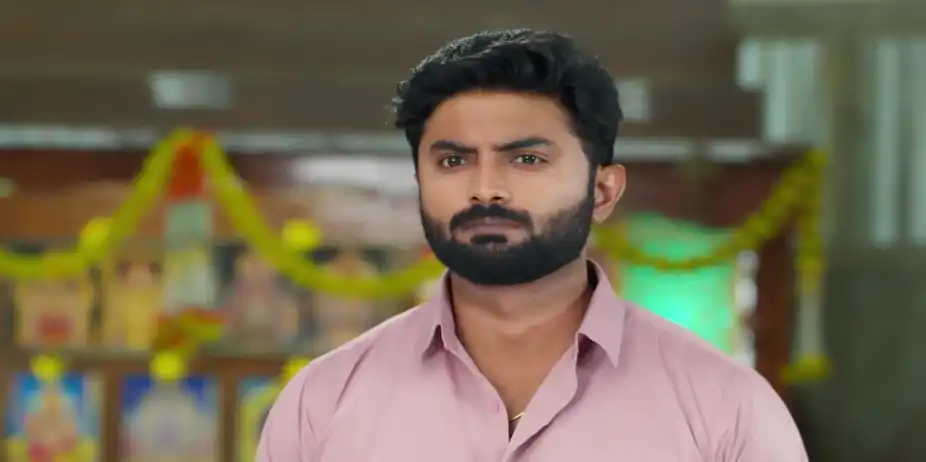 Veera Gets Upset with the Officials - Veera
