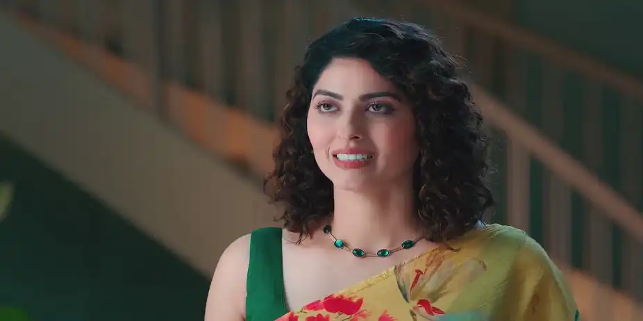 Chetana Instigates Padmini against Nishita - Taarini