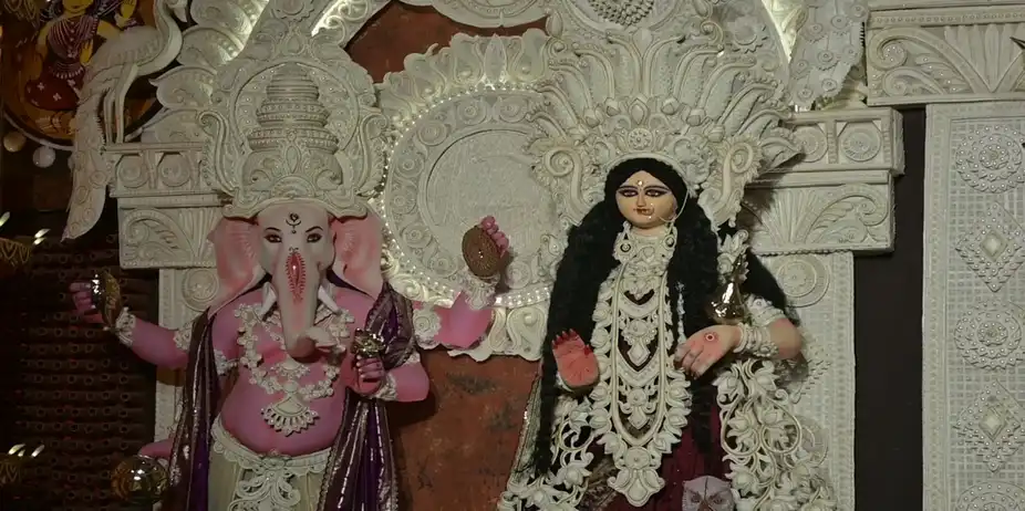Pujo Parikrama - Mudiali
