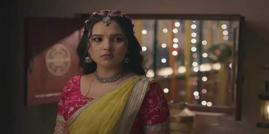 Vasudha Consoles a Worried Devansh - Vasudha
