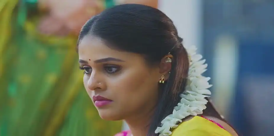 Bhavna Learns that Siddhiraj Is Missing - Lakshmi Niwas