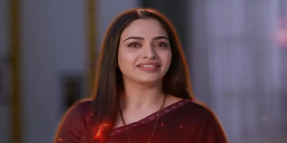 Manjiri Worries As Meera Gives Her the Offerings - Tula Japnar Aahe