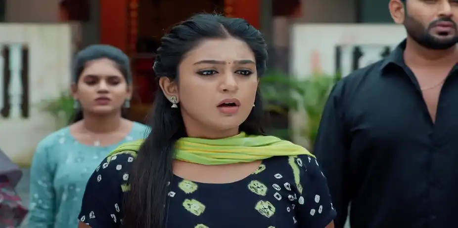 Auto Vijayashanthi - October 08, 2025 - Best Scene