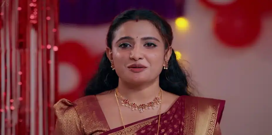 Jyothi Reaches for Jeevan's Birthday - Madhura Nombara Kattu