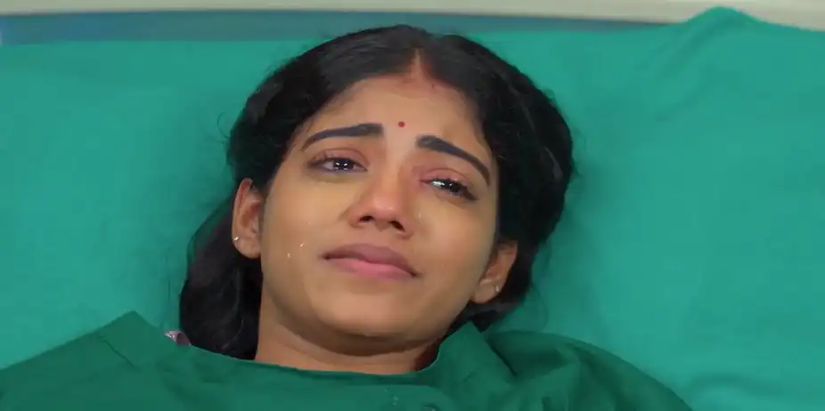 Isakki's Video call Melts Shanmugham - Anna