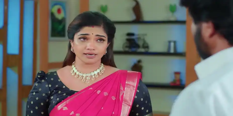 Karthigai Deepam - October 10, 2025 - Best Scene