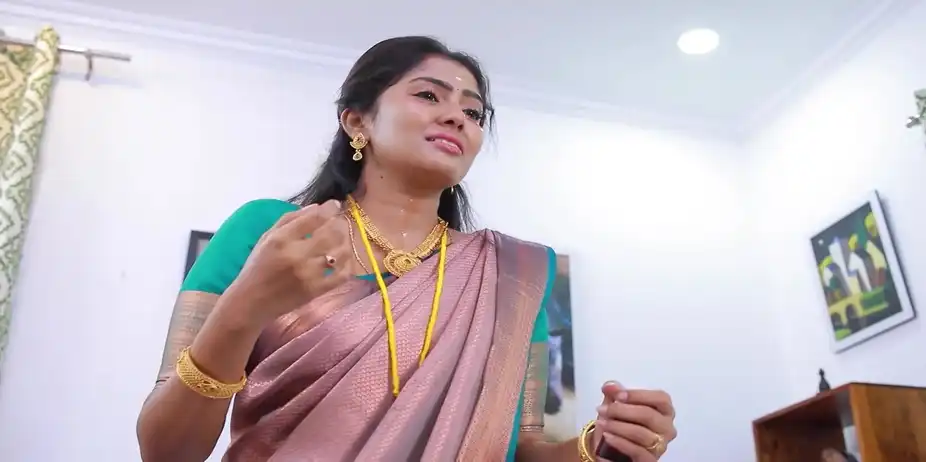 Kaveri Takes a Drastic Step - Mounam Pesiyadhe