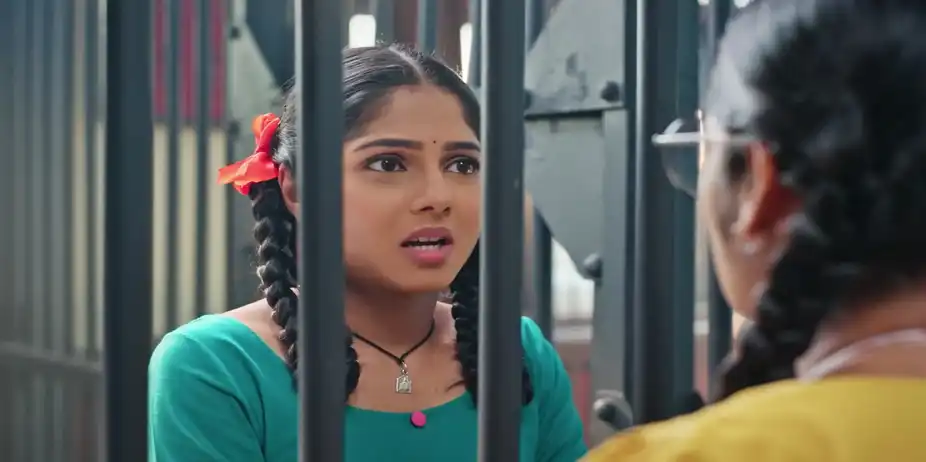 Hrishi Arrives While Kamali and Ningi Discuss Prajakta - Kamali