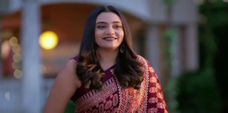 Maya Executes Manjiri's Plan - Tula Japnar Aahe