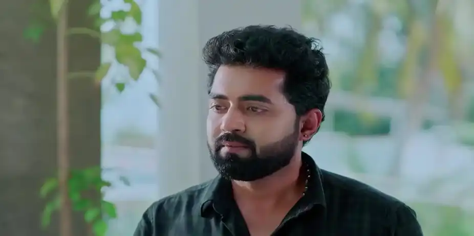 Prathapa Varma Alerts Raju - Akale