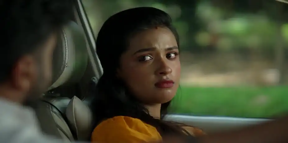 Vishnu Scolds Shalini - Kudumbashree Sharada