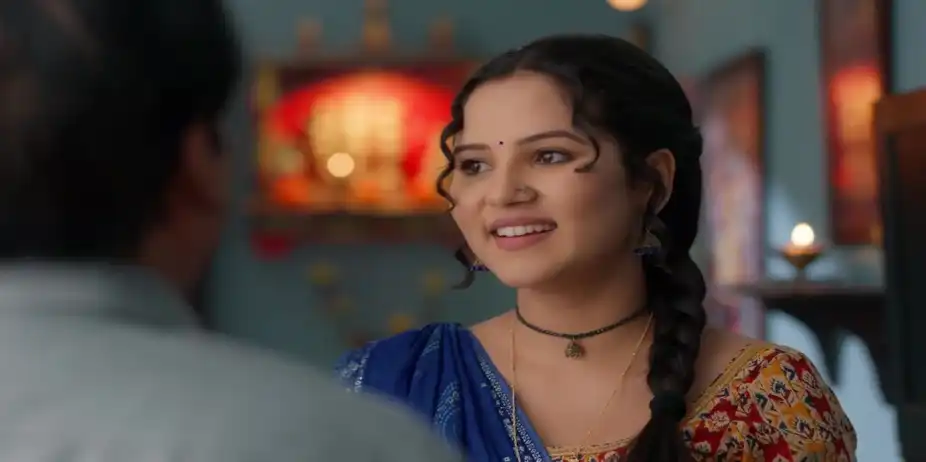 Hanumant Tells Mohan about Vasudha's Marriage - Vasudha