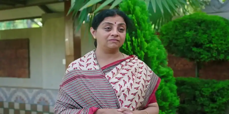 Rani's Injury Upsets Manu and Sumathi - Annayya