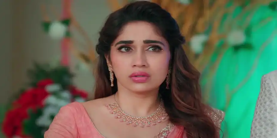 Samar Tries To Convince Pratik - Veen Doghatli Hi Tutena