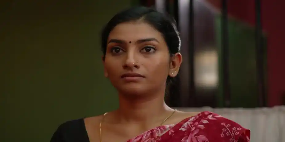 Sathyabhama Decides to Stay at Home - Kudumbashree Sharada
