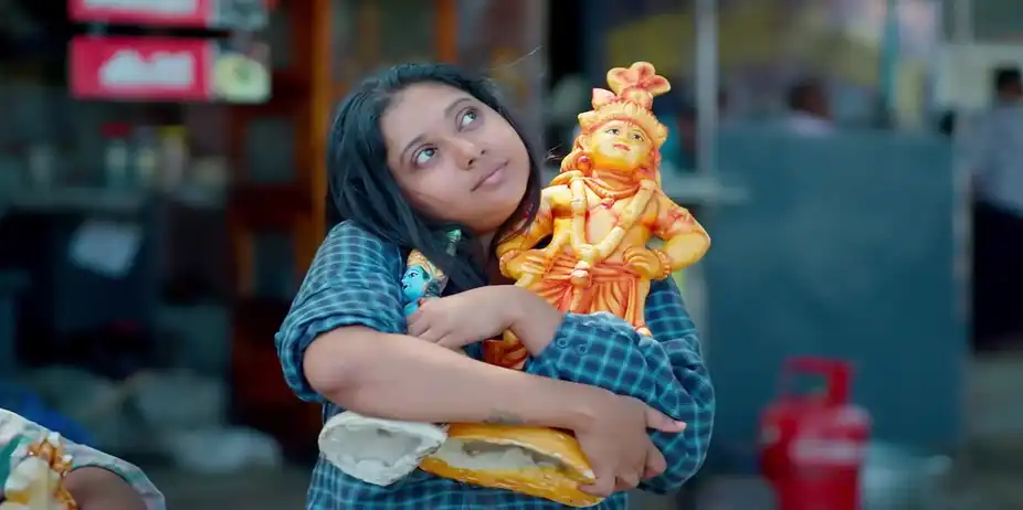 Muthassi Spots Priyanka - Snehapoorvam Shyama