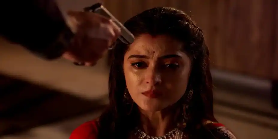 Chandra's Decision Shocks Shyamoli - Mana Rahigala Tumarithare