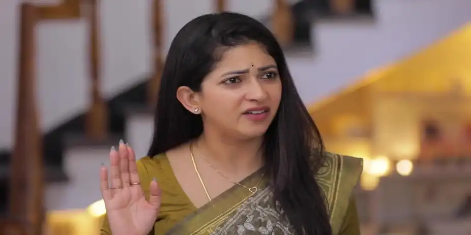 Bharathi Argues with Meena - Idhayam