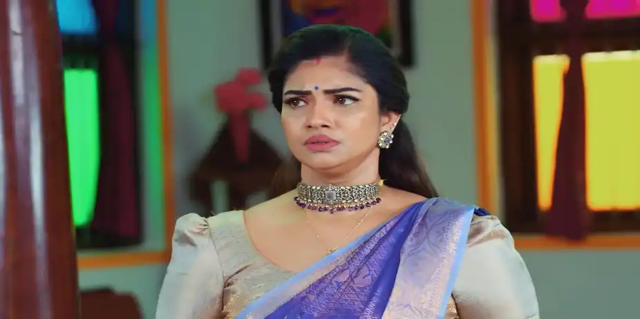 Raja Questions Chamundeshwari - Karthigai Deepam