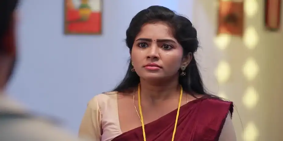 Das Stealthily Meets Kaveri - Mounam Pesiyadhe