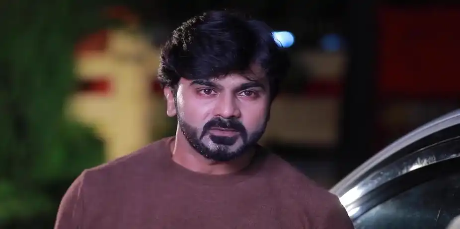 Meghala Makes a Claim - Mounam Pesiyadhe