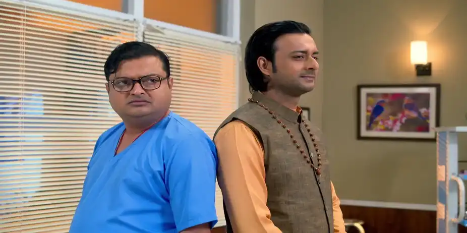 Sriman Bhogoban Das S1 E54 - Madan and Janardan Are Hospitalised