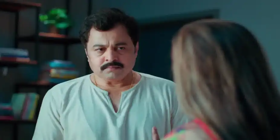 Mallika Tries to Instigate Samar against Swanandi - Veen Doghatli Hi Tutena